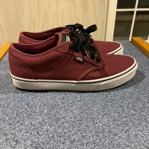 Vans Atwood Oxblood size 10